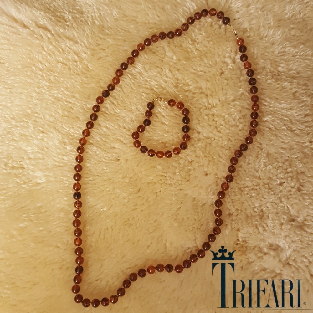 Vintage Crown Trifari Necklace & Bracelet